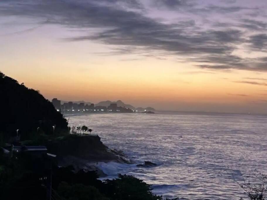Ocean View House Of Zeppelin